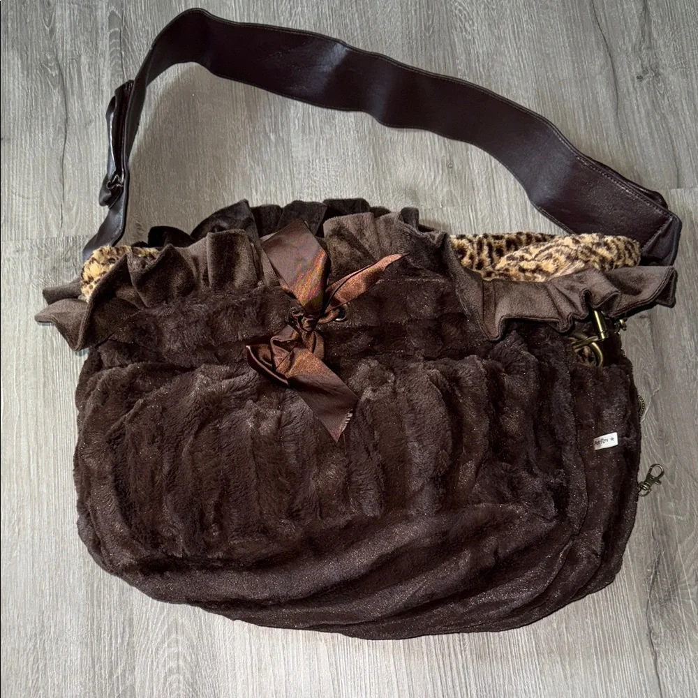 Luxury Designer PETFLYS MINKY Louis Faux Fur Leopard Bag DOG PET CARRIER